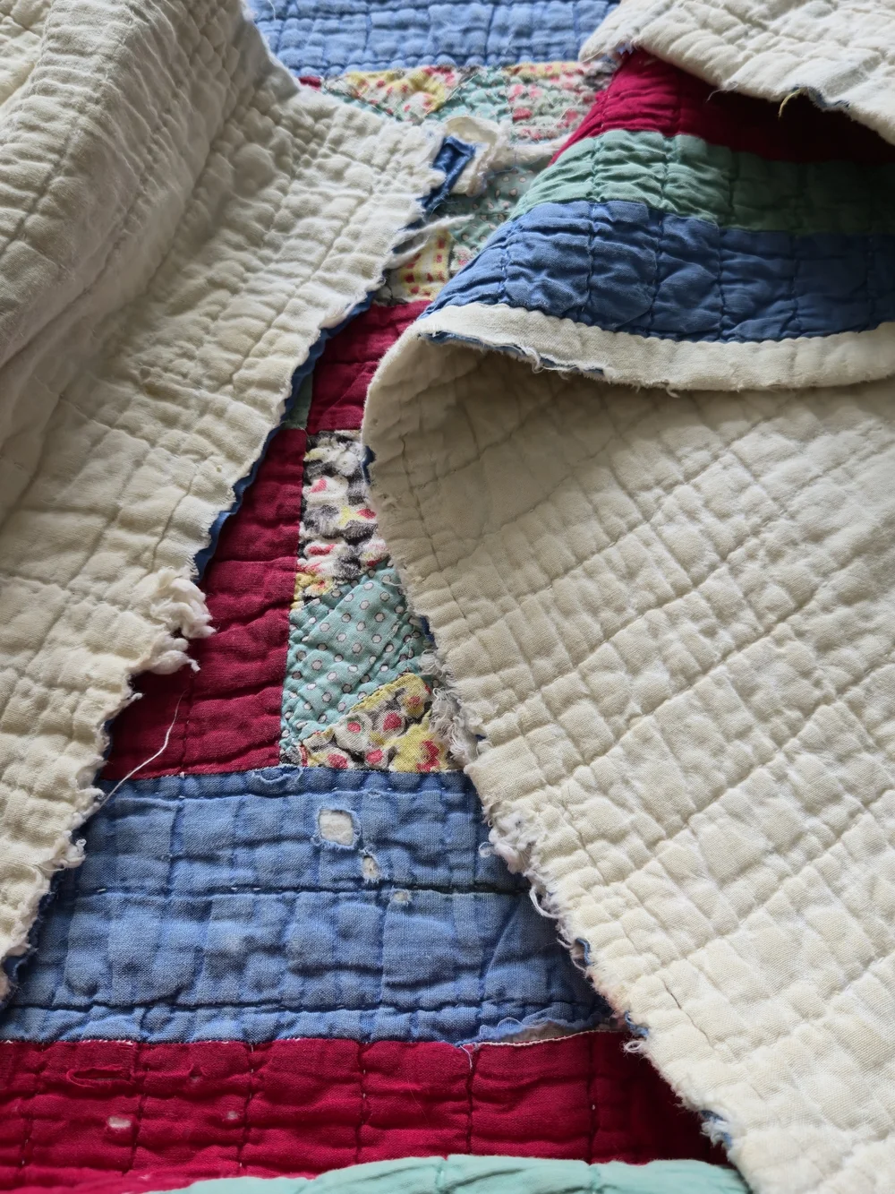 Vintage 1930s-40s Feedsack Churn Dash Cutter Quilt
